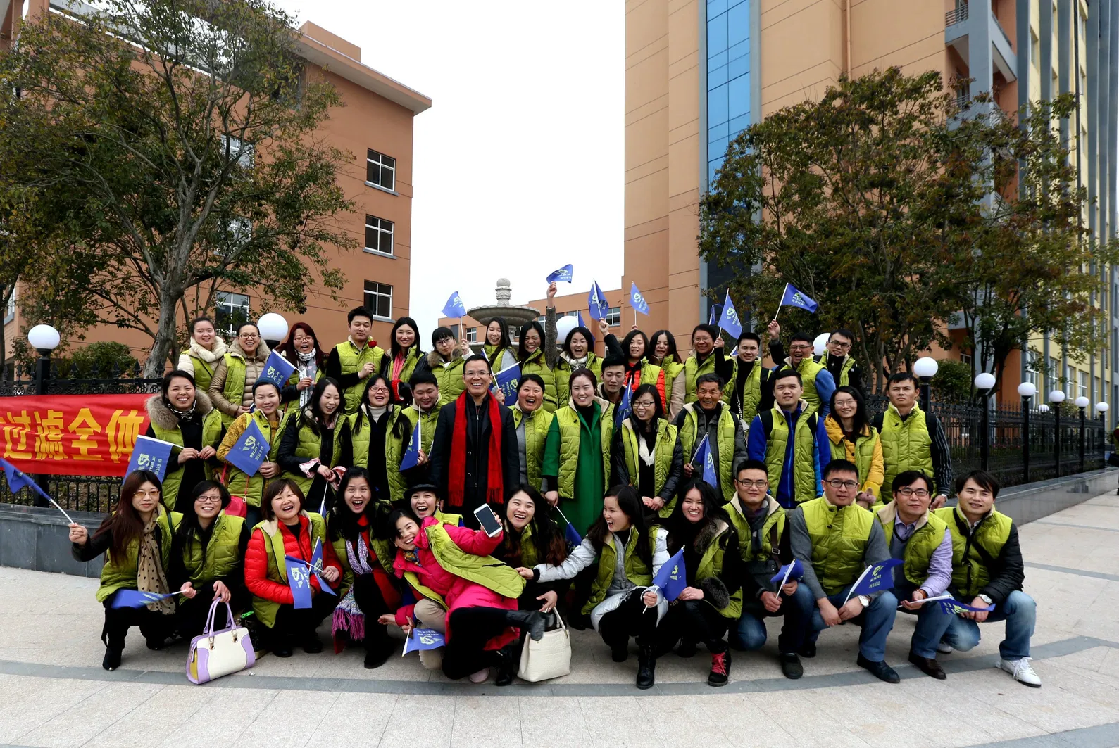 ধুলো সংগ্রাহকের জন্য উচ্চ তাপমাত্রা P84 পলিয়ামাইড Nomex PTFE ফিল্টার ব্যাগ 7