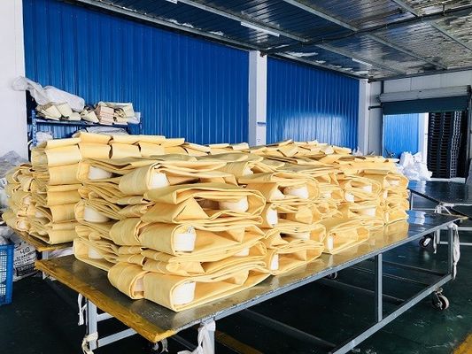 কারখানা আর্কাইলিক সুই ফিল্টার ধুলো সংগ্রাহক ফিল্টার ব্যাগ Asphalt শিল্প জন্য